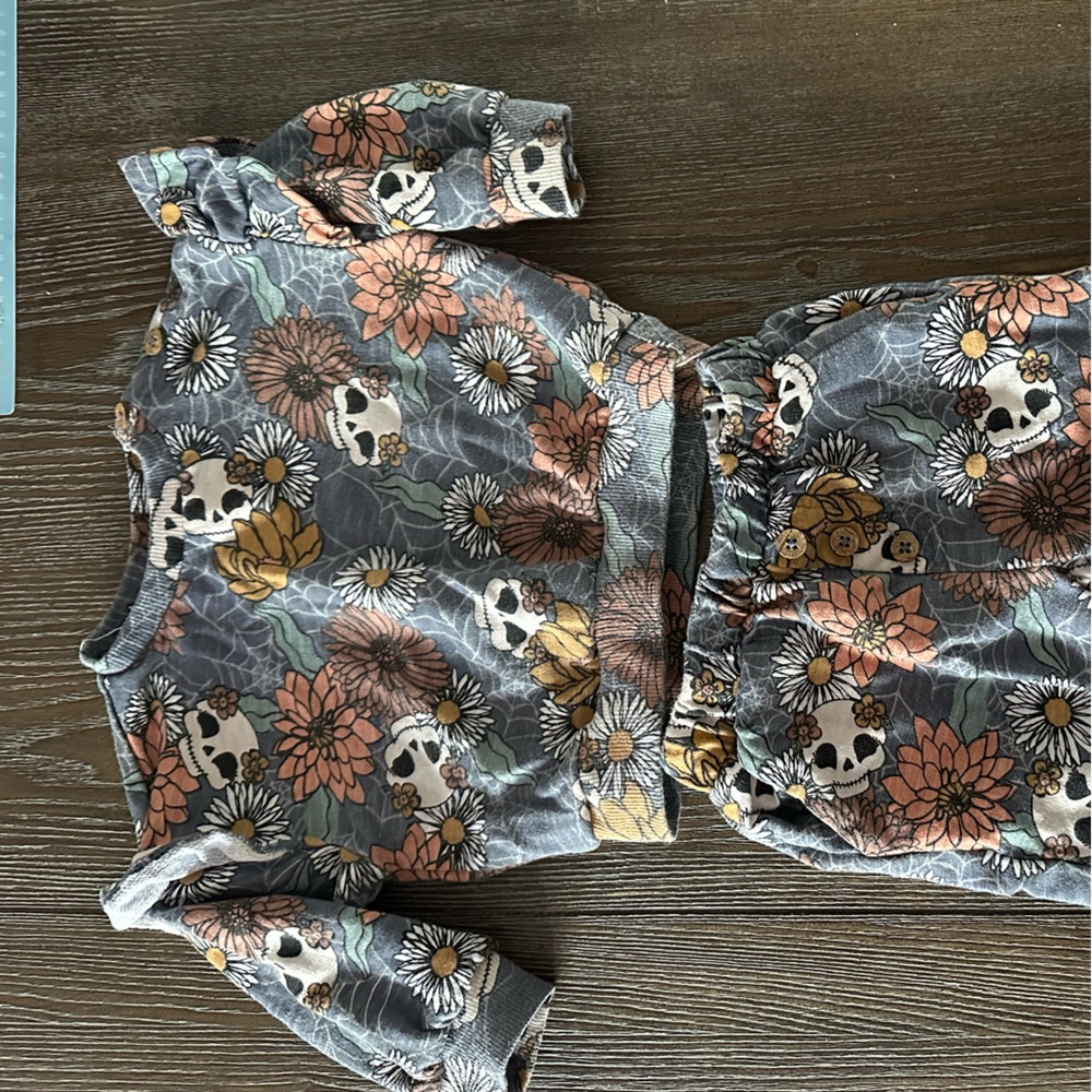 Jessica Simpson Floral Skull French terry  Baby Outfit